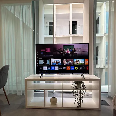 Apartamento White Garden View 204